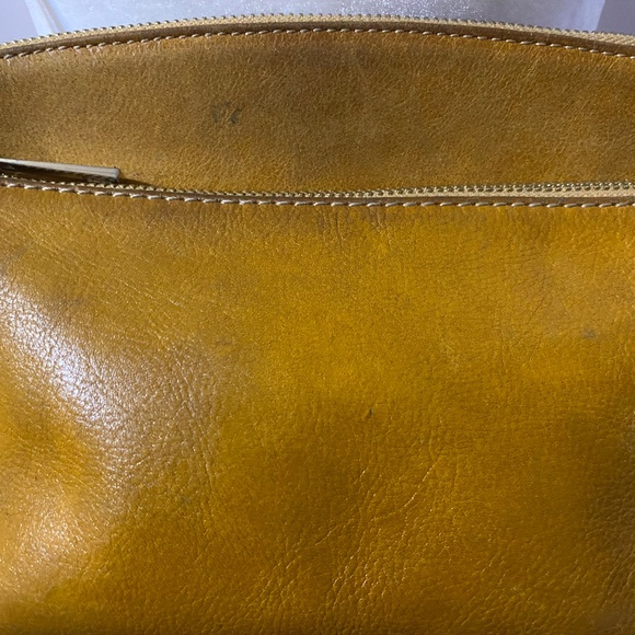 Divina Firenze mustard yellow leather crossbody bag - Picture 13 of 14